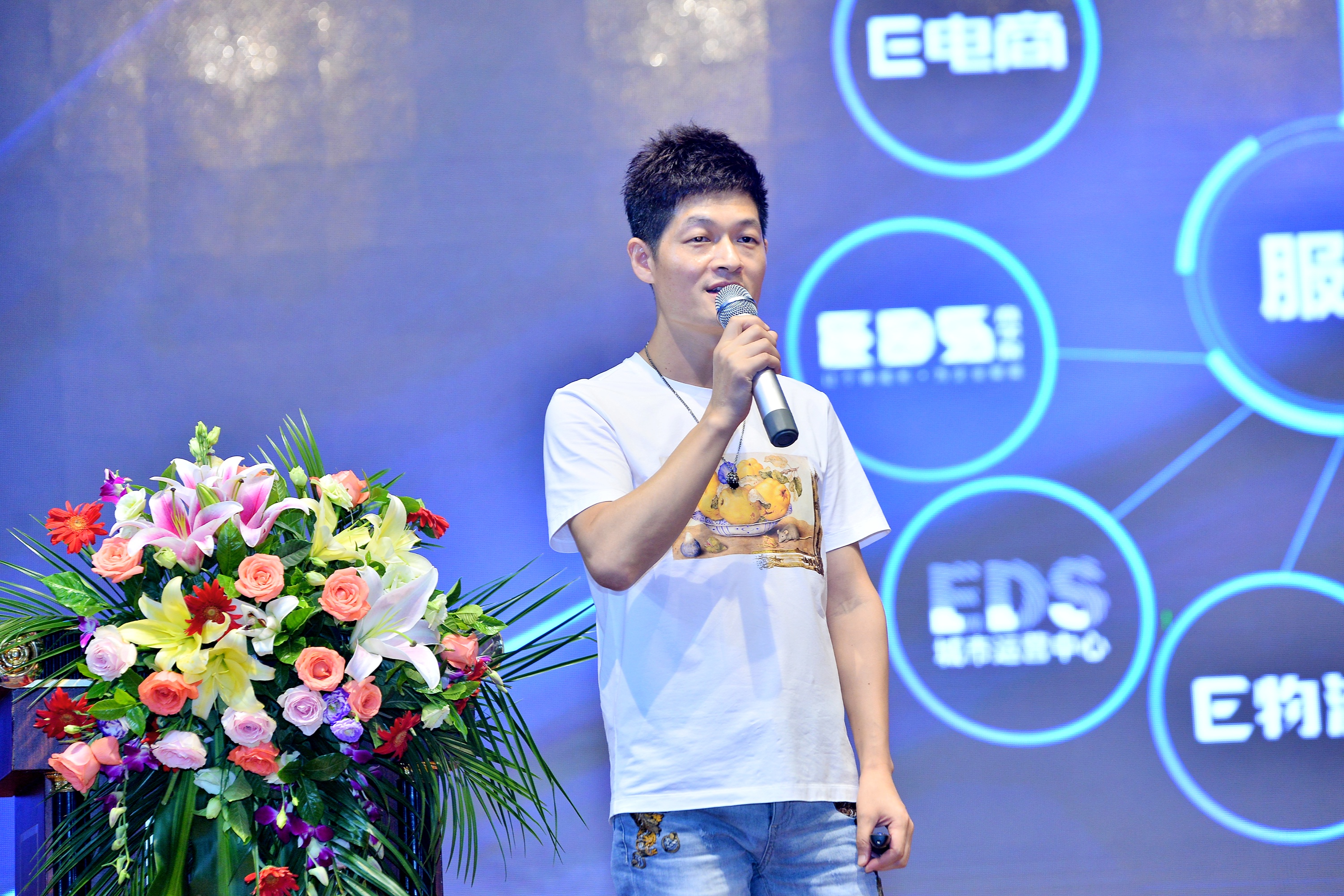 心怀梦想,奋斗不息 | 艾文凯迪创始人陆杭民的创业故事