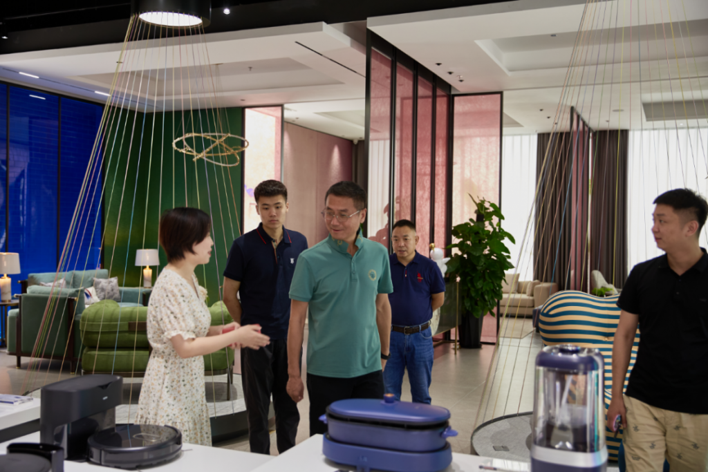 热烈祝贺!中国灯饰照明共享联盟 & EDS·我玩我家达成深度战略合作