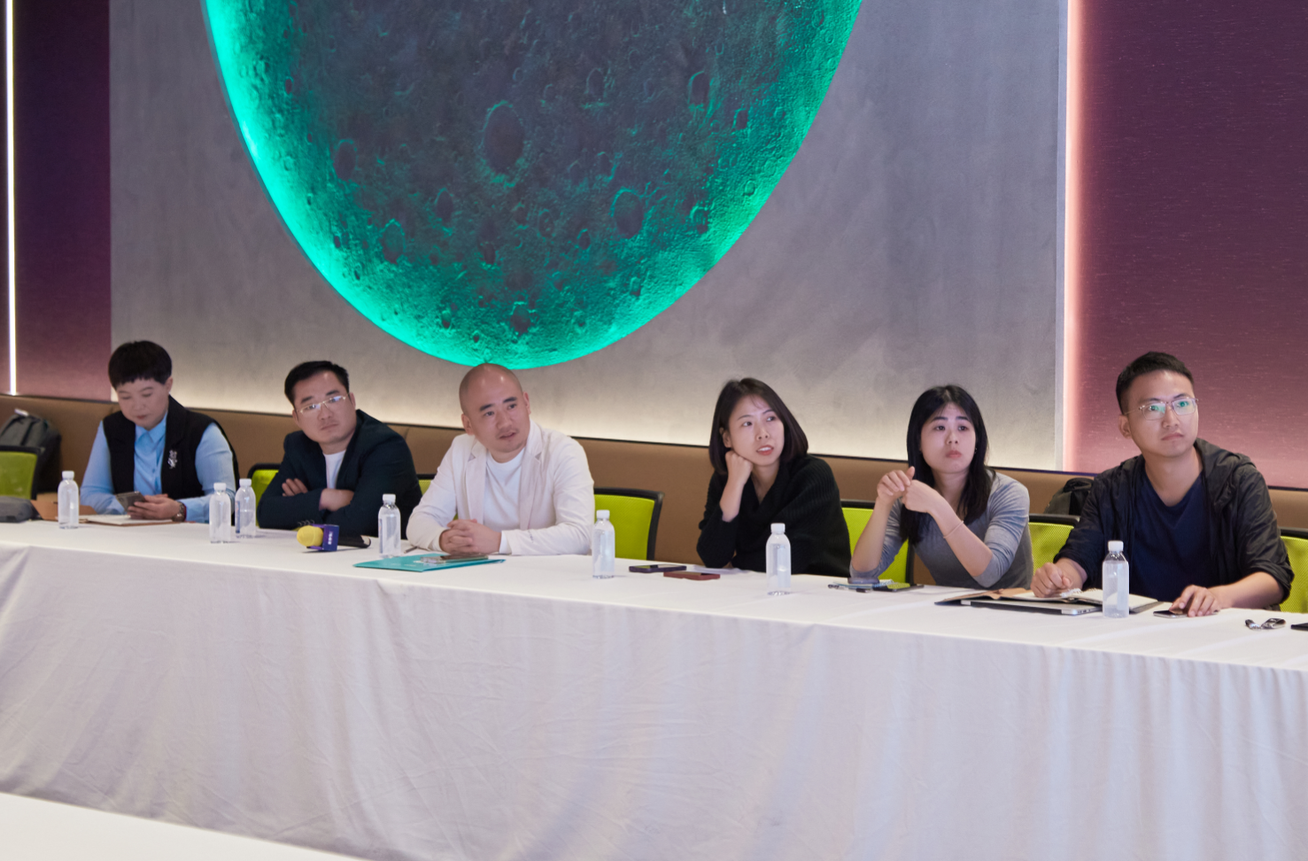 热烈祝贺庆溢照明牵手我玩我家,打响2023数字化转型第一枪